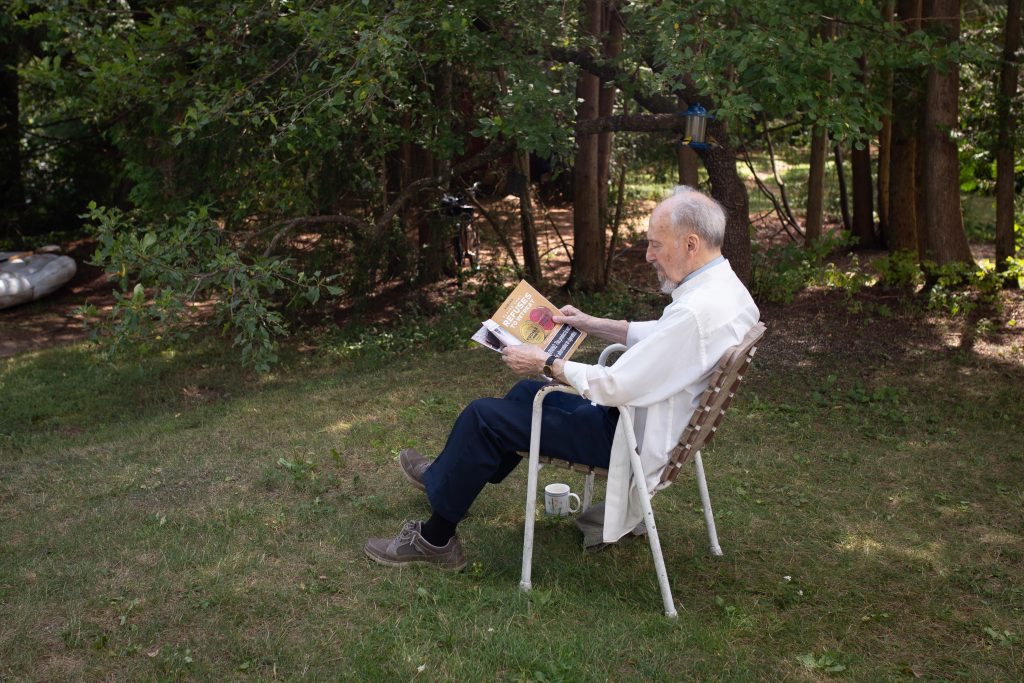clergy-retreat-read-relax-madonna-house