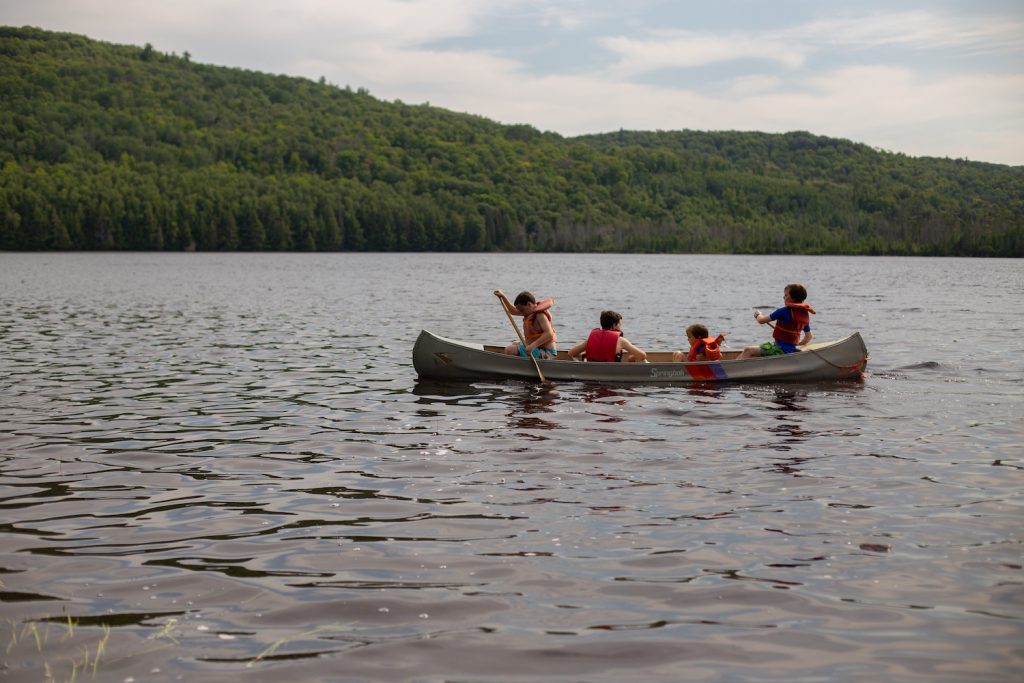 family-recreation-lake-retreat-madonna-house