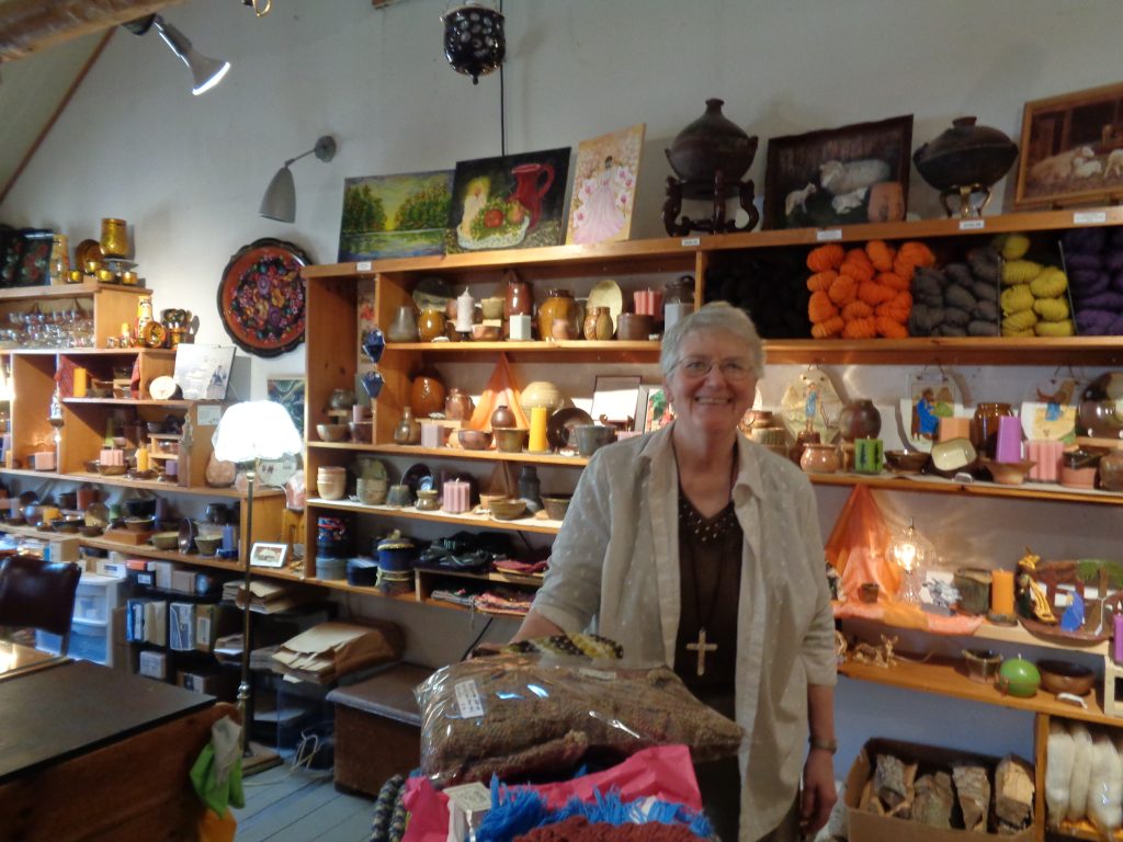 gift-shop-art-combermere-madonna-house